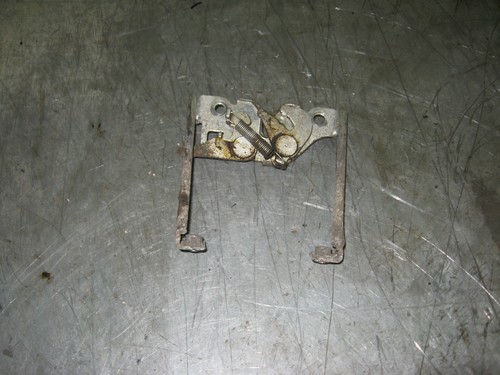 Honda cbf 125 seat catch - honda,