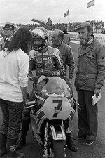 Barry Sheene smiles at a fan
