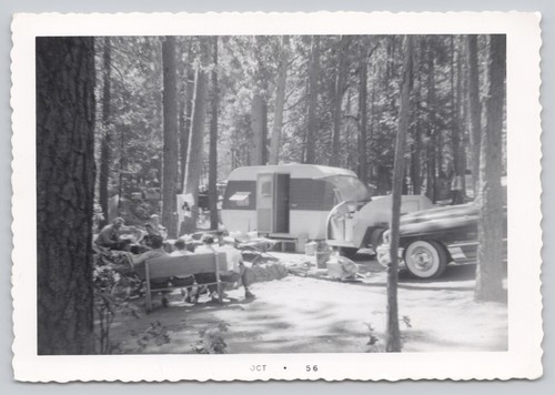 Vintage streamliner camper - rv,