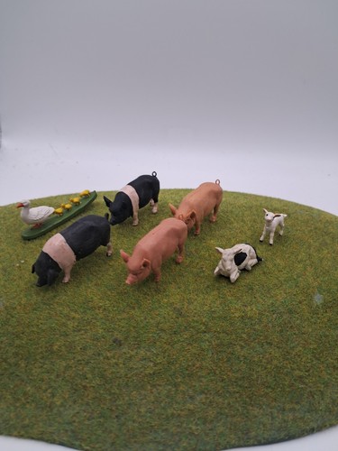 1969 britains farm cows etc - farm,