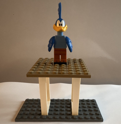 Lego minifigures looney tunes - lego,