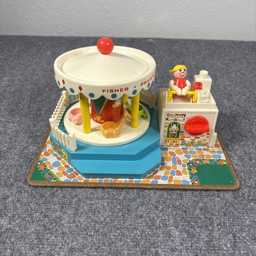 Vintage 1972 fisher price - vintage,