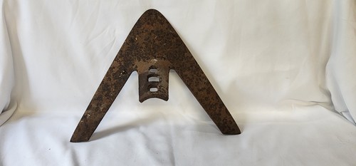 Primitive salvage rusty - primitive, crusty
