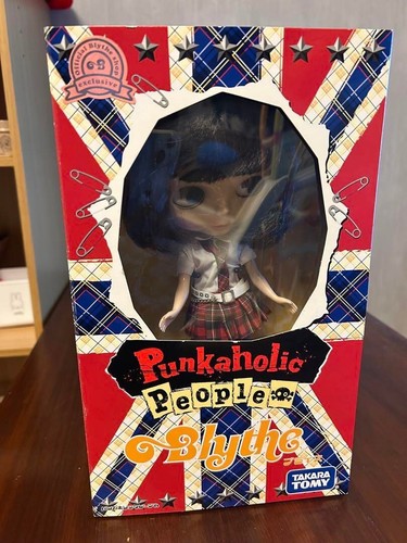 Neo blythe punkaholic people - neo,