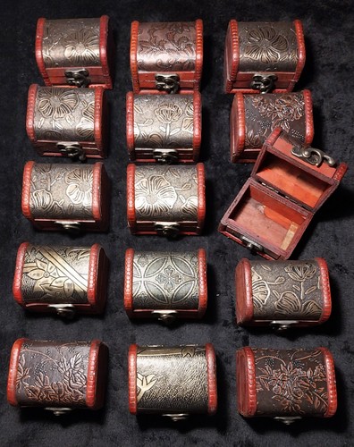 Small wooden treasure chest - 15,