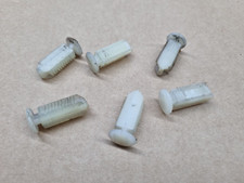 RENAULT 5 GT TURBO USED KICK PANEL TRIM FIXING MOUNTING FITTING CLIPS CLIP PLUGS