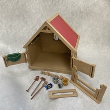 Vintage…….Sylvanian Families Vintage Horse Pony Stable Building Calico Critters