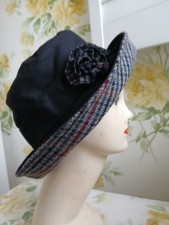 Dents Waxed Waterproof Hat Black Corresponding Tweed Trim Great Condition S/ M