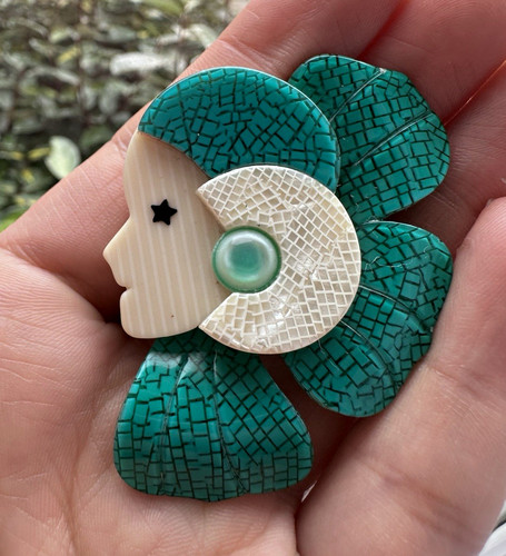 Lea stein signed green white - &,