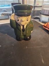 WADE HARRODS DOORMAN SALT POT