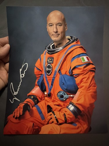 Luca parmitano signed - parmitano,