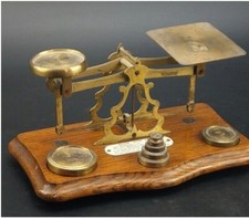 Early Brass and Wood Postal Scales, Full set of weights.