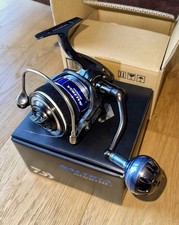 Daiwa Saltiga 5000H Spinning Fishing Reel Used Good Condition