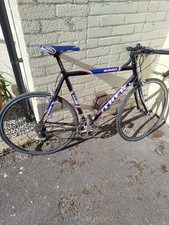 Trek 2300 Road Bike With
