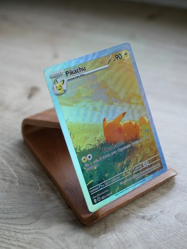 Pikachu custom pokémon - pikachu,