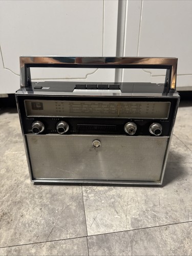 National panasonic radio 470 - panasonic, r-470