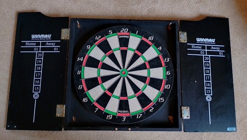 Winmau rebel bristle dartboard - rebel,