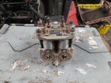 Genuine Bmw E34 5 Series M5 S38b36 3.6 ABS PUMP  +