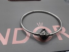 Disney Pandora Moments Alice in Wonderland Cheshire Cat Clasp Bangle Size 19cm