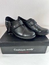 Brand New Cushion Walk Women's