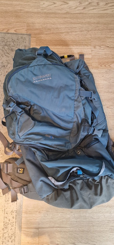 Kathmandu gluon 60l travellers