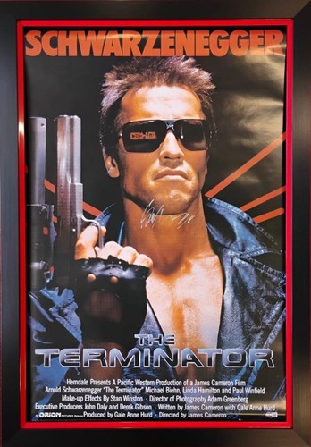 Arnold schwarzenegger signed - arnold,