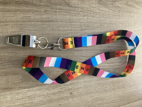 Emr whistle and lanyard train - whistle,
