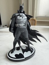 Batman Black and White Line