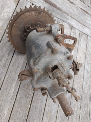 Vintage triumph 1930 gearbox - vintage,