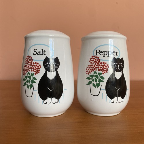 Vintage sadler black white - vintage, &