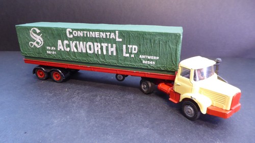Corgi berliet tractor with - tractor,