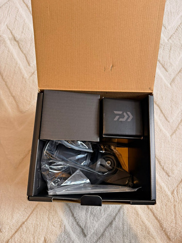 Daiwa basia scw black - scw,