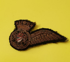 vintage British airways cabin crew badge gold bullion wire early livery