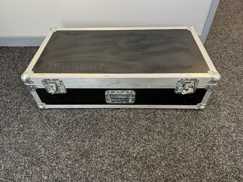 Guitar pedalboard flight case - guitar,