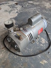 GAST 0523-703Q-ER32X Rotary Vane Air Compressor / Vacuum Pump Oilless 1/4 HP