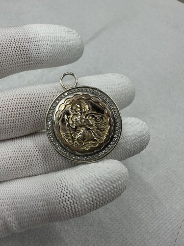 Christopher and 22ct - 9c,