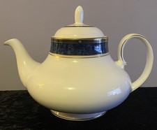 Royal Doulton Stanwyck Large 2
