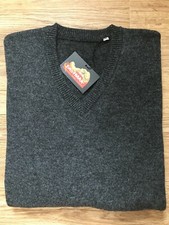 100% Lambs Wool Fine Knit