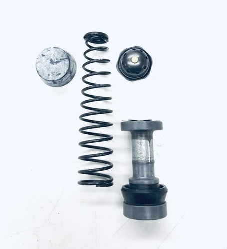 Rear brake master cylinder