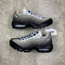 UK 7 / US 8 / EU 41 - Nike Air
