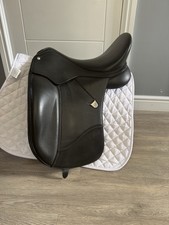 Isabell Worth Dressage Saddle