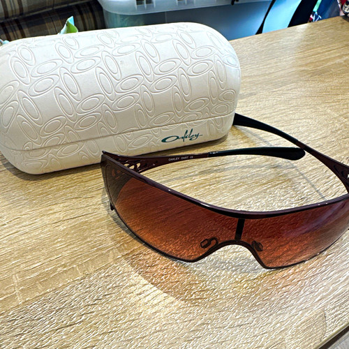 Oakley vintage dart shield - oakley,