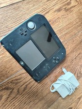 Nintendo 2DS Launch Edition
