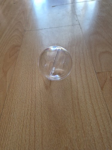 Plastic empty clear baubles - empty,