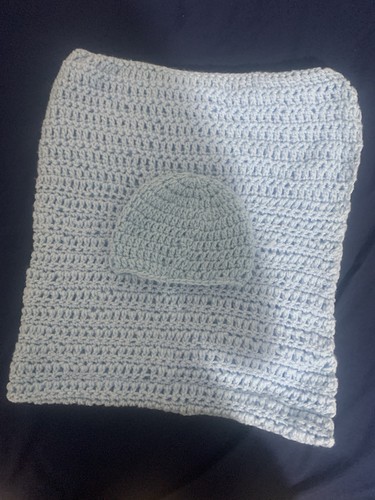 Crochet baby blanket and hat - baby,