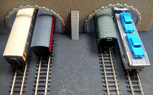 Gauge track tunnel portal - n,