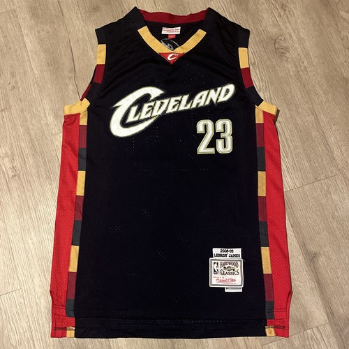 Mitchell ness cleveland - mitchell,