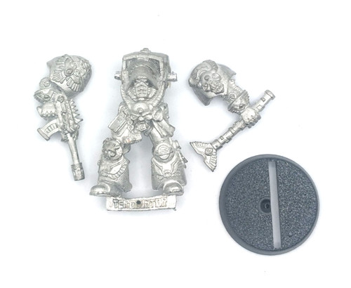 Warhammer 40k space marines - space,