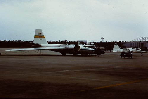 Nasa usaf martin - martin, b-57