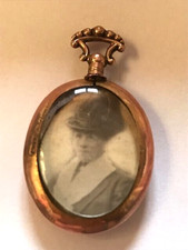 Antique Gold Chester Locket